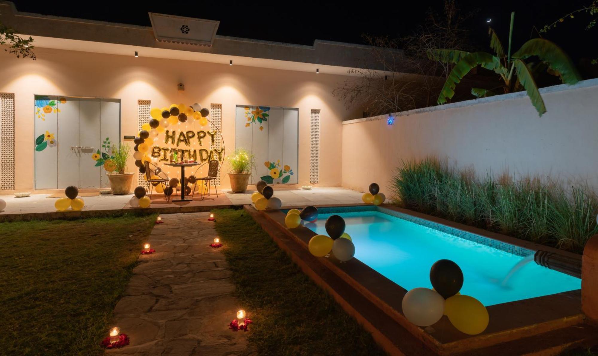 אודייפור Parijat Private Pool Villa 1, 2 And 3 Bhk מראה חיצוני תמונה